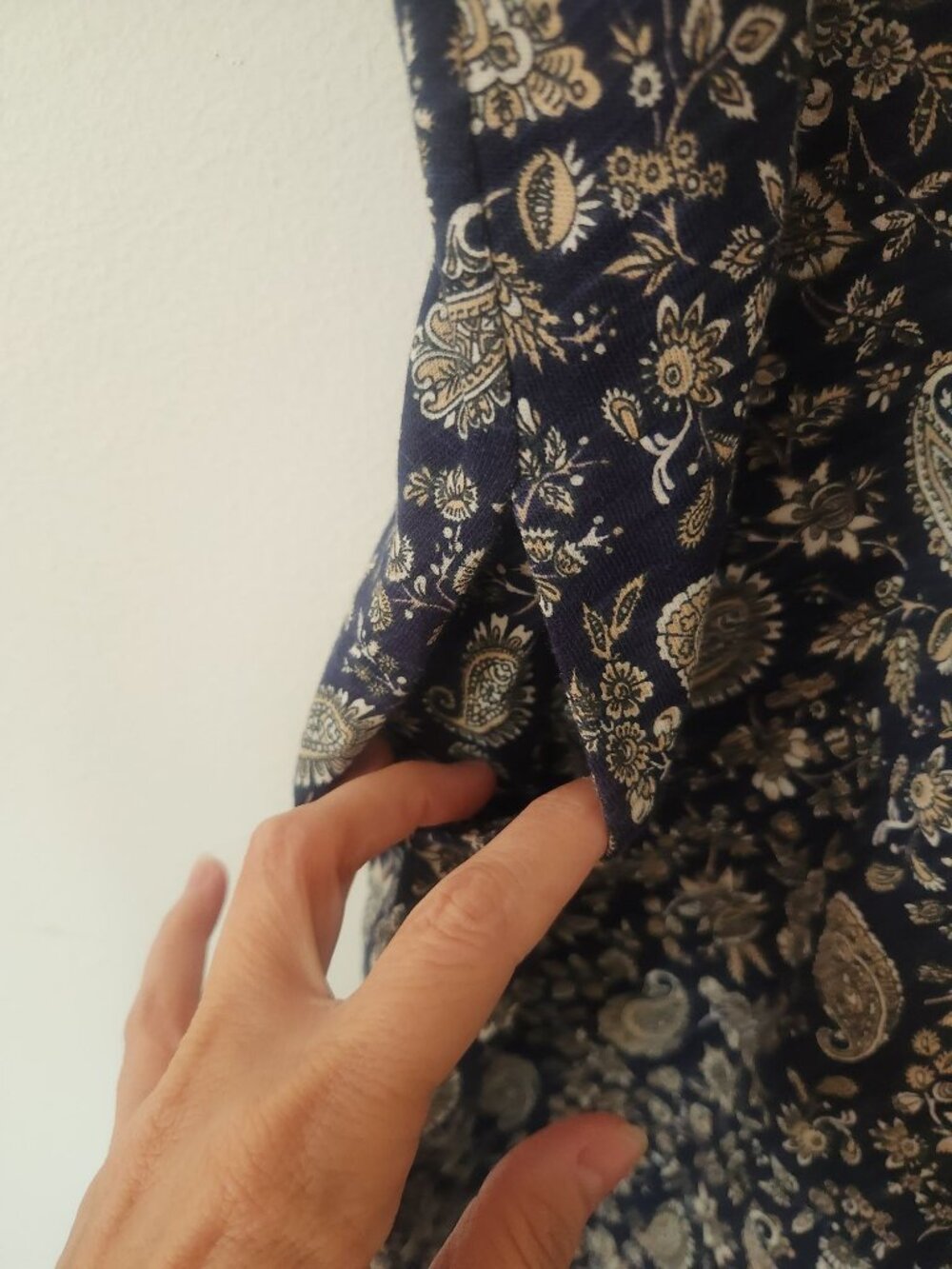 Boden Women's Sz. 4 Floral Short Sleeve Button Up Dress - Picture 4 of 6